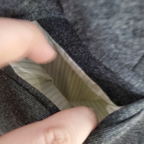 PHILOSOPHY Classic Gray Blazer with Small Pockets and One Button Closure - Picture 7 of 13